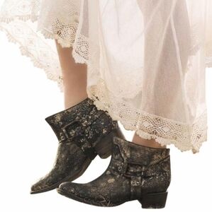 Freebird by Steven Phlow Ankle Boot Black Metallic Gold